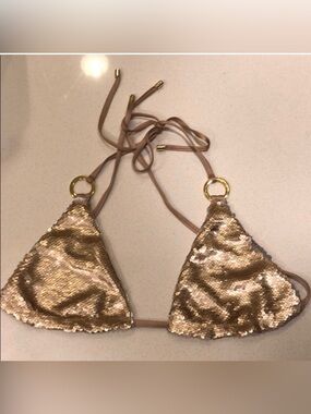 Beach Bunny Siren Song Gold Bikini Top NWOT